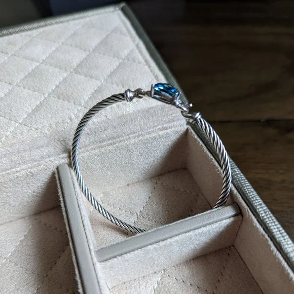 David Yurman Wheaton Bracelet Hampton Blue Topaz & Diamonds - Picture 2 of 5